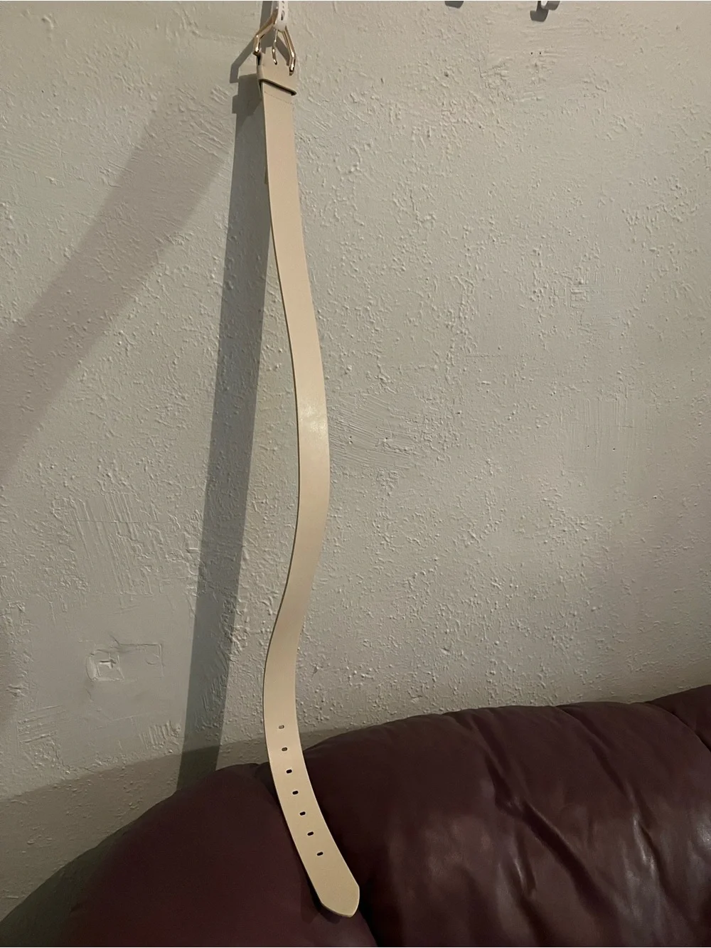 Jessica Simpson Cream Leather Belt with Silver Buckle